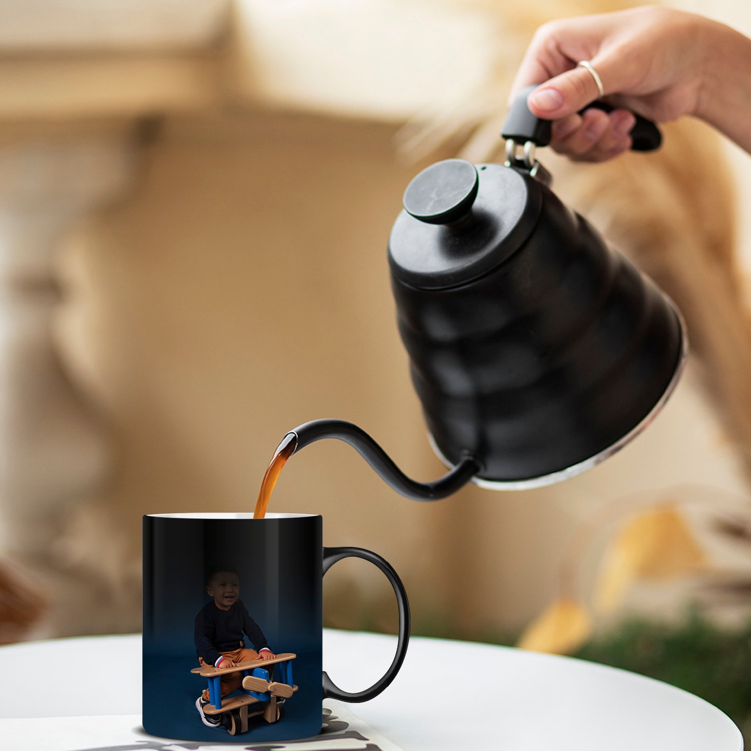 Mug Mágico Personalizado – Sorprende con un cambio de color - Imagen 4